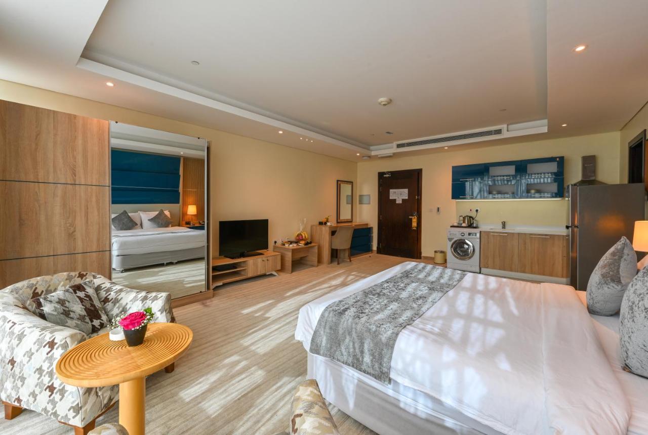 Al Mansour Suites Hotel Doha Exterior foto